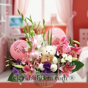 Hoşgeldin Bebek, Lilyum, Beyaz Gül,Balon ve Oyuncak Ayı Aranjmanı